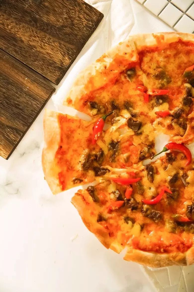 BJL平台集团:欧冠-拜仁总分2-1淘汰塞维利亚 近7年6进四强(图2) BJL平台集团